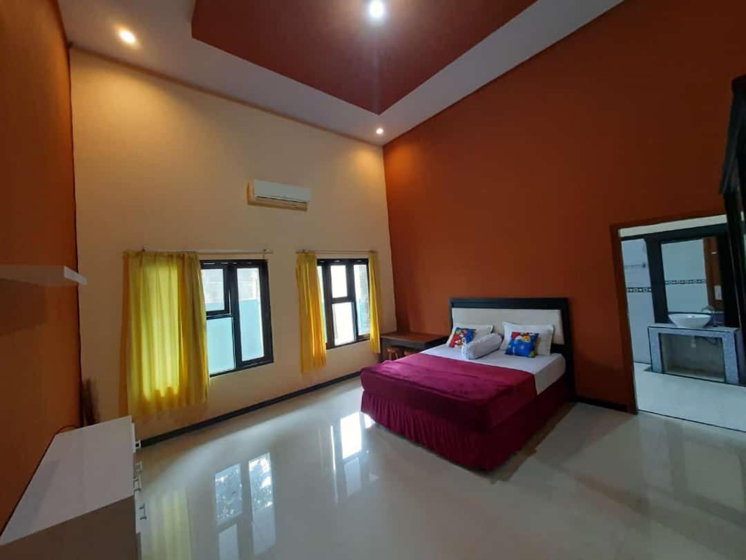 999 Khs 2 Homestay Gilimanuk Exterior foto