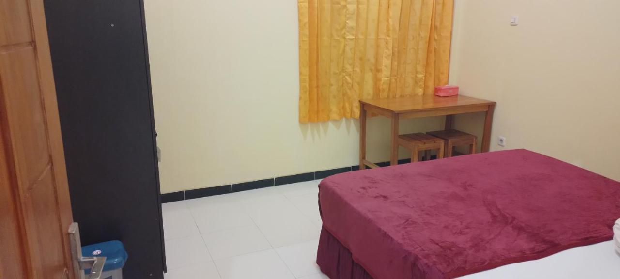 999 Khs 2 Homestay Gilimanuk Exterior foto